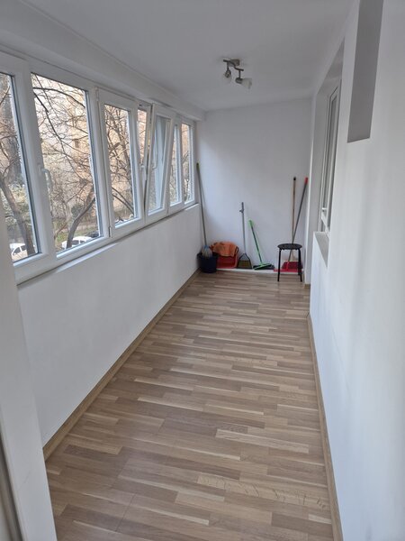 Drumul Taberei, Favorit,